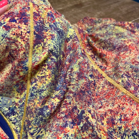 Lululemon SeaWheeze Limited Edition Hotty Hot Shorts - Picture 7 of 9